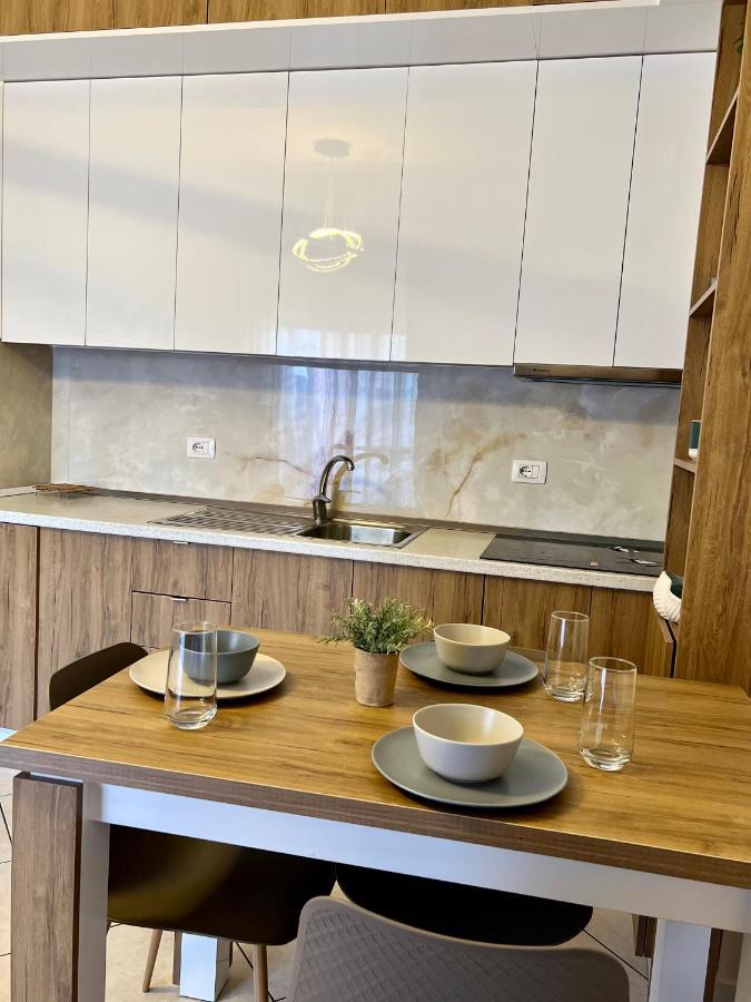 Numa Apartament Влёра Экстерьер фото